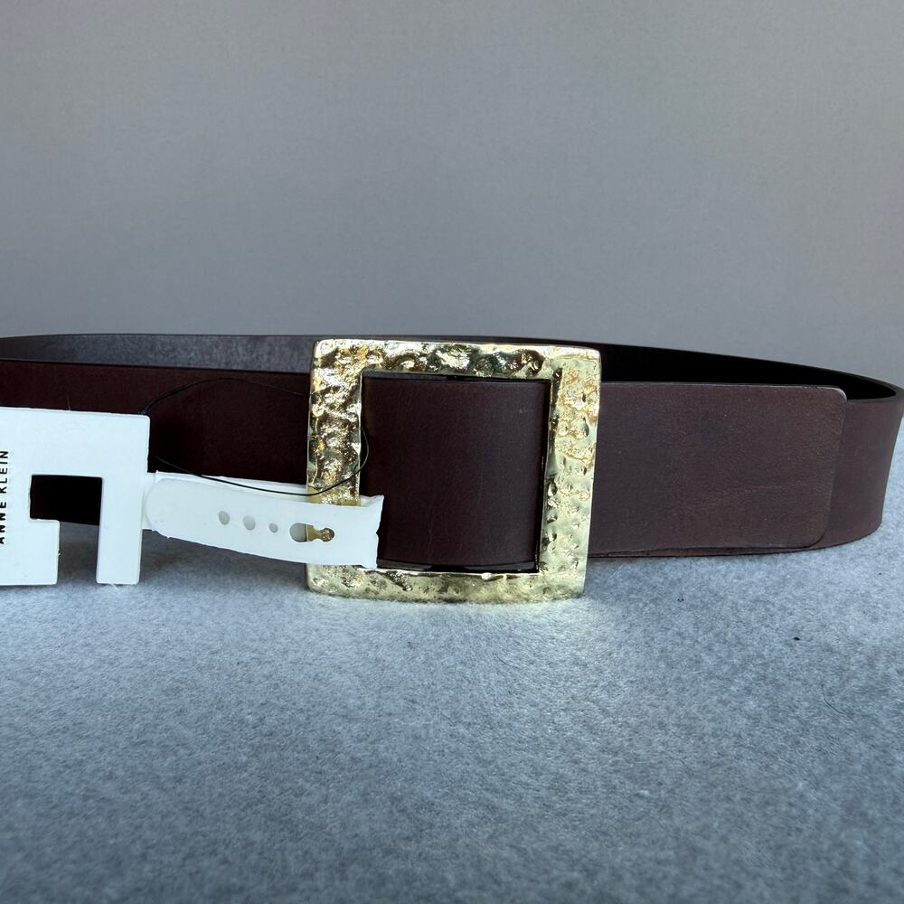 NWT Anne Klein dark brown leather belt gold hammered buckle - no holes size M